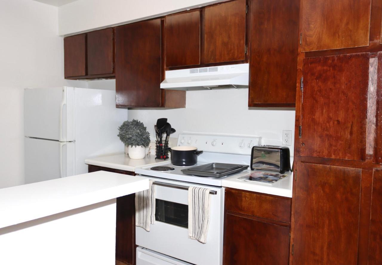 Chic Boho Cottage -Self Check In, Fully Furnished, & Free Parking هيوستن المظهر الخارجي الصورة